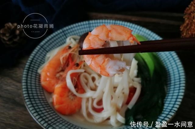 我家|早餐做了一碗面条，朋友圈一晒，都大呼土豪餐，排队要来我家吃面