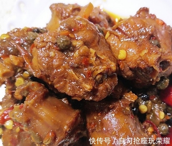  倒进去炒|一口上瘾的下饭菜，麻辣鲜香，解馋又开胃，专治夏日没食欲！
