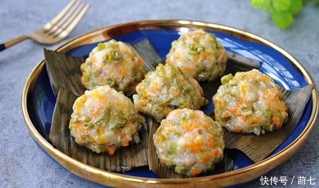 吃蔬菜|大家都蒸馒头,我却最爱此物,不用发酵不揉面,清爽香糯吃不厌!