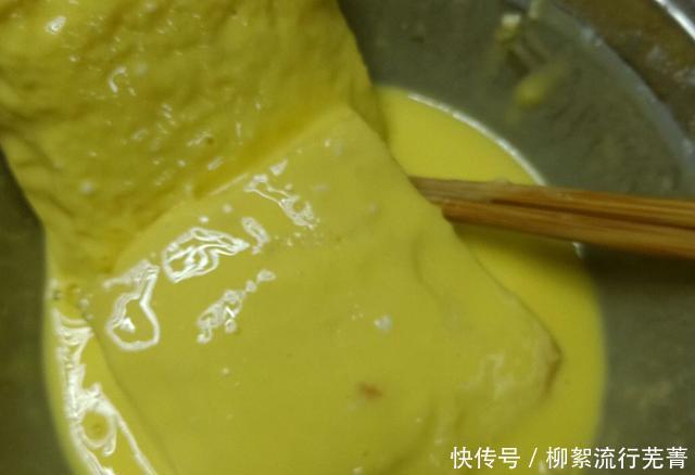 好吃|芝士碎撒在西多士上面,真的会很好吃吗其实味道是真的很好