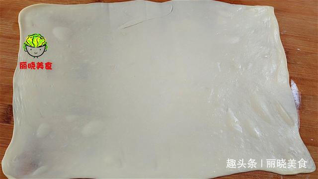  发面|家常版葱花鸡蛋饼，不发面不烫面，简单几步，酥软好吃，凉了不硬