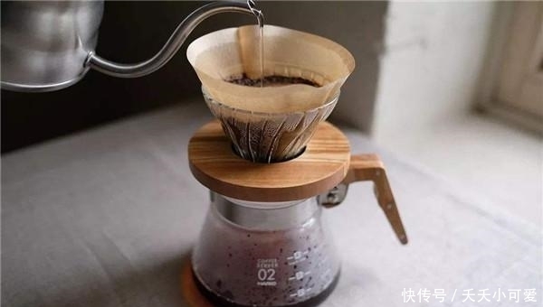 这五种|在奶茶店,不点这五种饮品的人,店员内心赞叹:遇到高手了