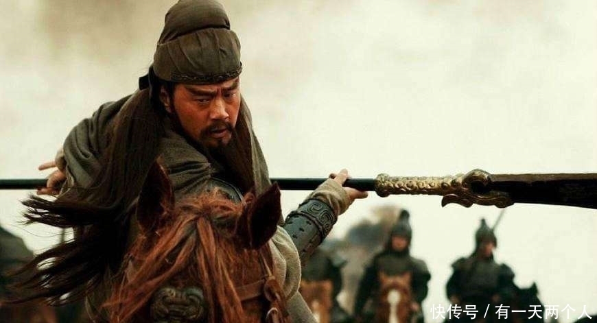 许褚|许褚和关羽对战,孰强孰弱,曹操的态度早已表明一切!