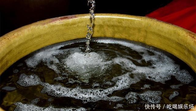 香型|白酒的勾调和勾兑,一字之差,天壤之别!看完涨知识,让你更懂酒