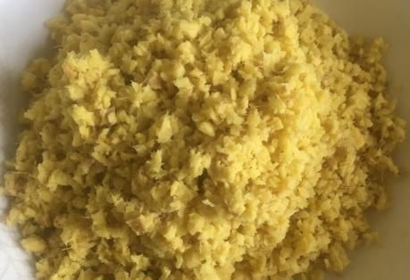 姜末|做韭花酱,别只放姜末,多加这1样东西,韭花酱又香又绿存放久