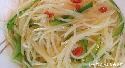  开胃|地道家常菜味道酸辣，清脆爽口又开胃，美味营养孩子们都喜欢