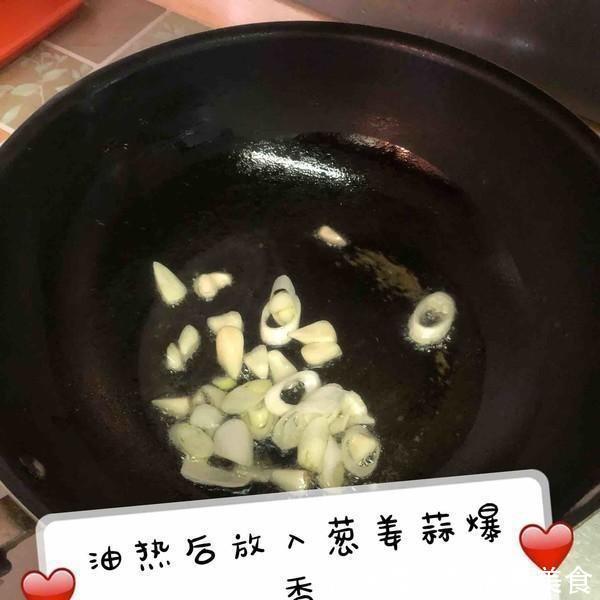 鲫鱼汤|做鲫鱼汤,千万不要直接下锅,没有这一步,难怪汤不是白色的香浓