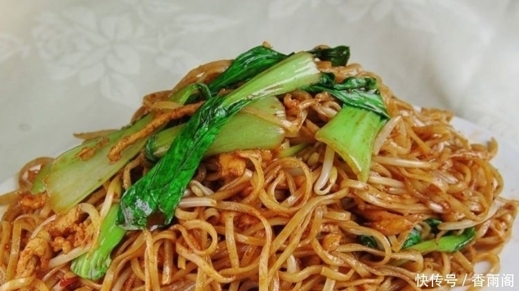 正确|炒面的正确做法，不粘锅，根根分明，炒一大锅，大人小孩都爱吃