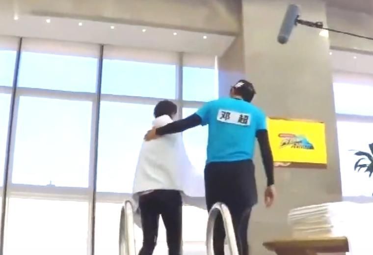 家教|Baby被问跑男成员谁最适合做老公下意识说出2字,网友家教真严