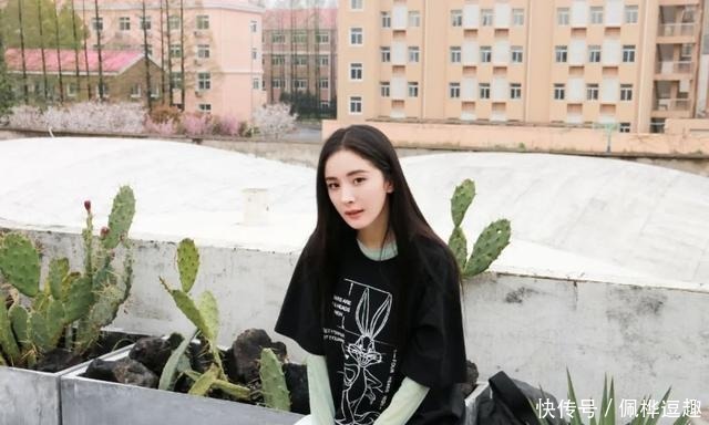 洋气|你的T恤买对了吗?今夏流行这4件,时髦百搭又洋气!