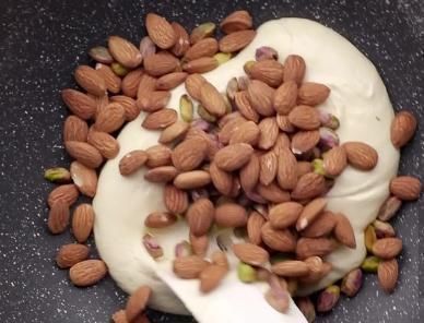 双层|为了避开孩子,只能和老公偷偷在被窝吃,双层美味的巧克力牛轧糖