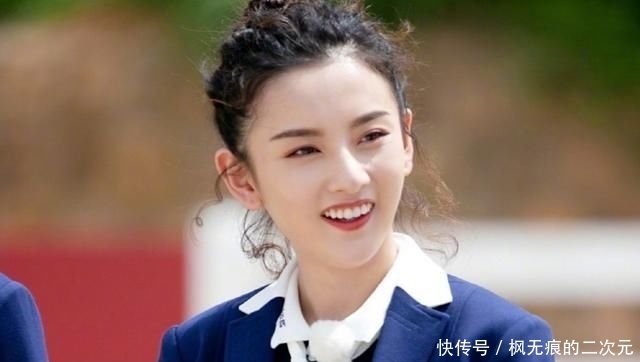 可爱|宋祖儿录《跑男》怼导演被赞可爱,但安崎怼导演,为何被吐槽作