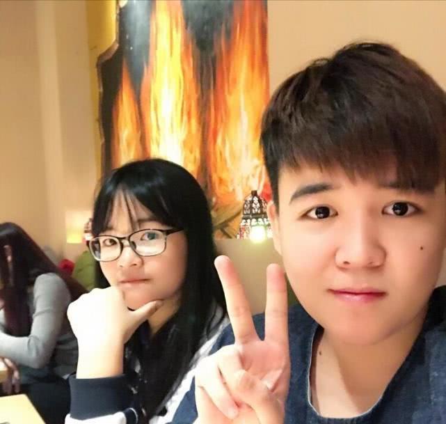 妹妹|《变形计》后20岁易虎臣迷失方向成老赖,妹妹辍学打工我家没钱