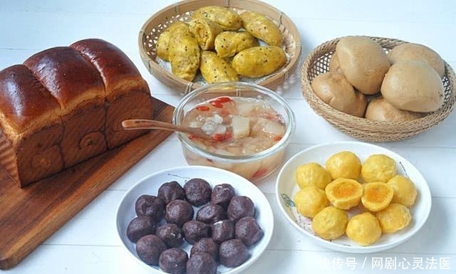 拖地|宅家十几天,早餐天天换花样,微信一晒图,朋友:日子过成了花!