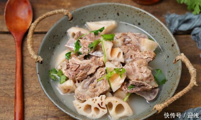 白肉|秋季还数这汤最养人,做法简单无需任何技巧,汤白肉烂鲜美无比!