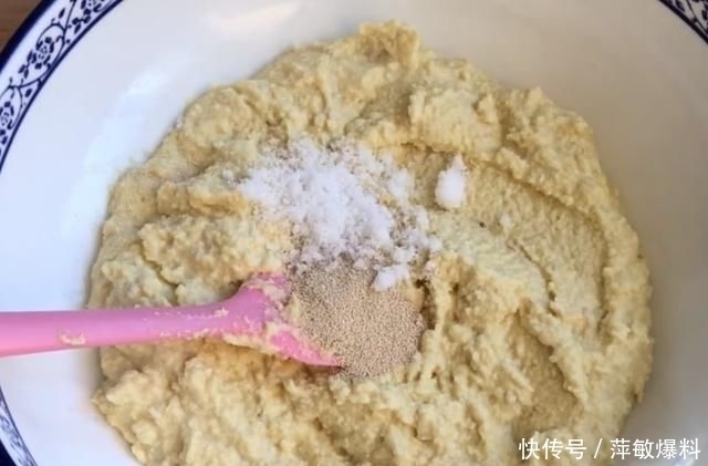 鸡蛋|1碗黄豆，2个鸡蛋，没想到这么好吃，不蒸不炸，出锅一会就光盘