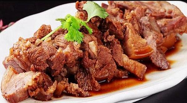  不再|教你做出好吃的卤羊肉，味道鲜美，让你不再为做羊肉而伤脑筋！