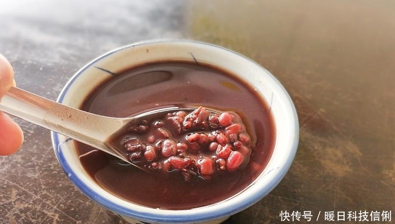 至少|三伏天，和它绝配的是红豆，我家每周至少吃3次，湿气没了睡眠好