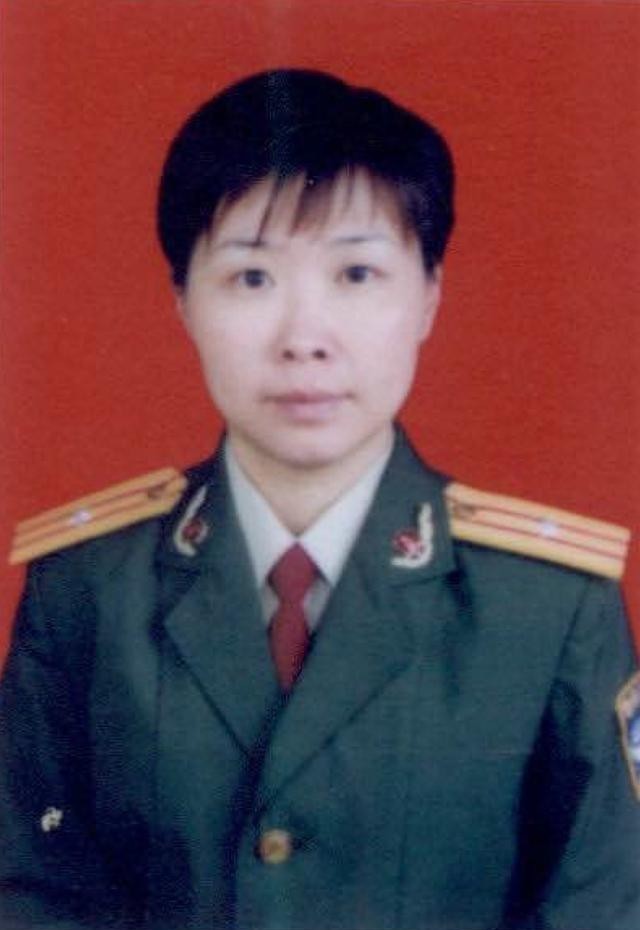 藏不住|藏不住了！法院人的军姿飒爽！