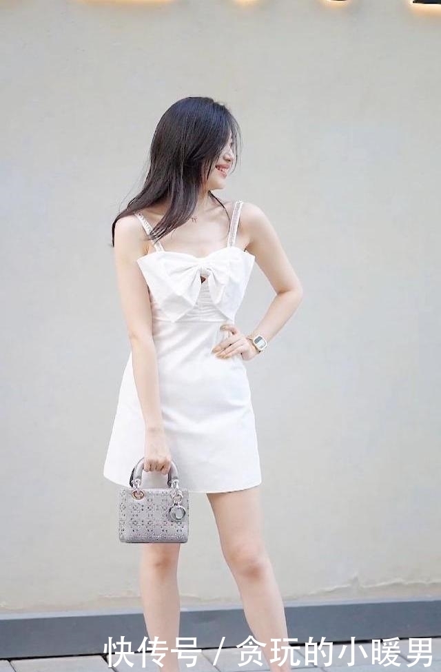 设计|小姐姐的“大蝴蝶”,简单又时尚,这才是青春该有的样子