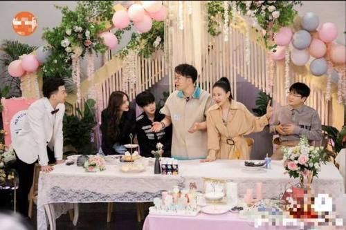 耳饰|baby制作手工耳饰,纤纤细手镂云裁月,看到成品网友们不淡定了