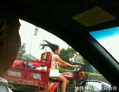 哥们|哥们, 我估计你起来之后脸要废了, 这抓拍真是够准了