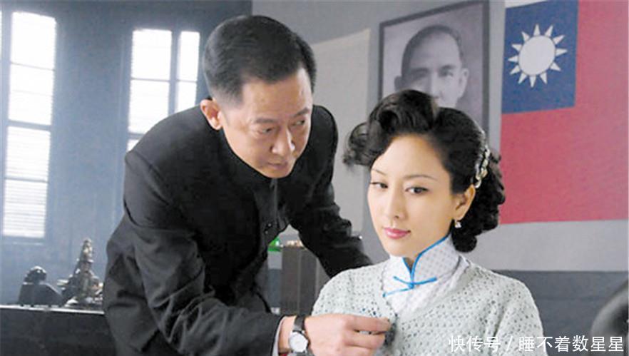  妻子|他一生有8个女人，张爱玲就是其中一个，晚年却被女老大牢牢掌握！