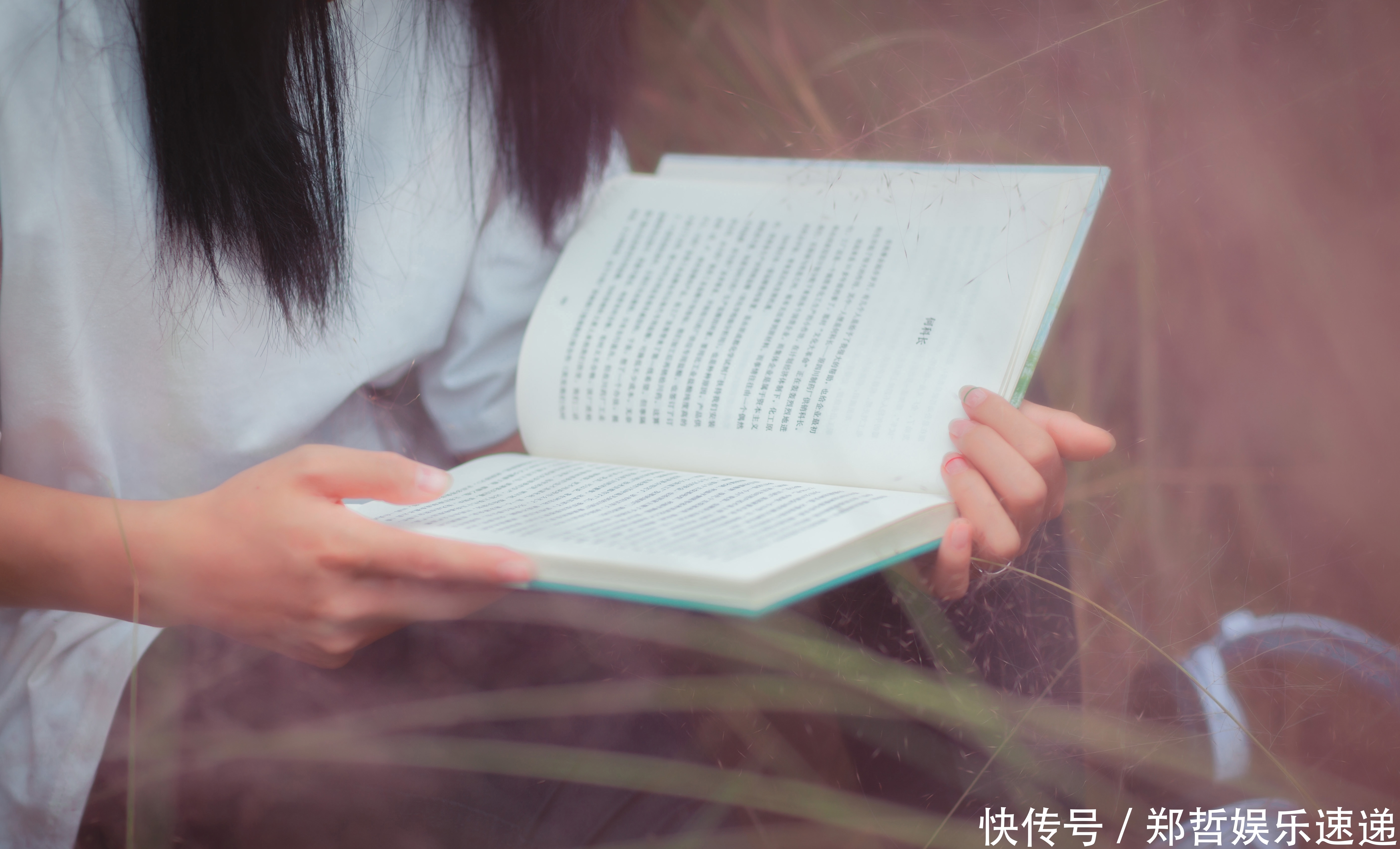  可爱|可爱美女田野唯美摆拍