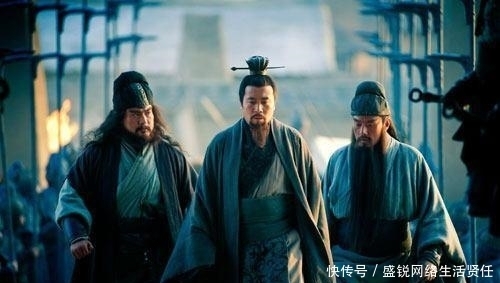 追随|徐庶追随刘备, 关羽张飞不闹情绪, 为何诸葛亮加入时他们不服气?