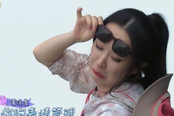 欢脱|霍思燕玩欢脱了,杜江的叮嘱全都忘,郎才女貌太甜了