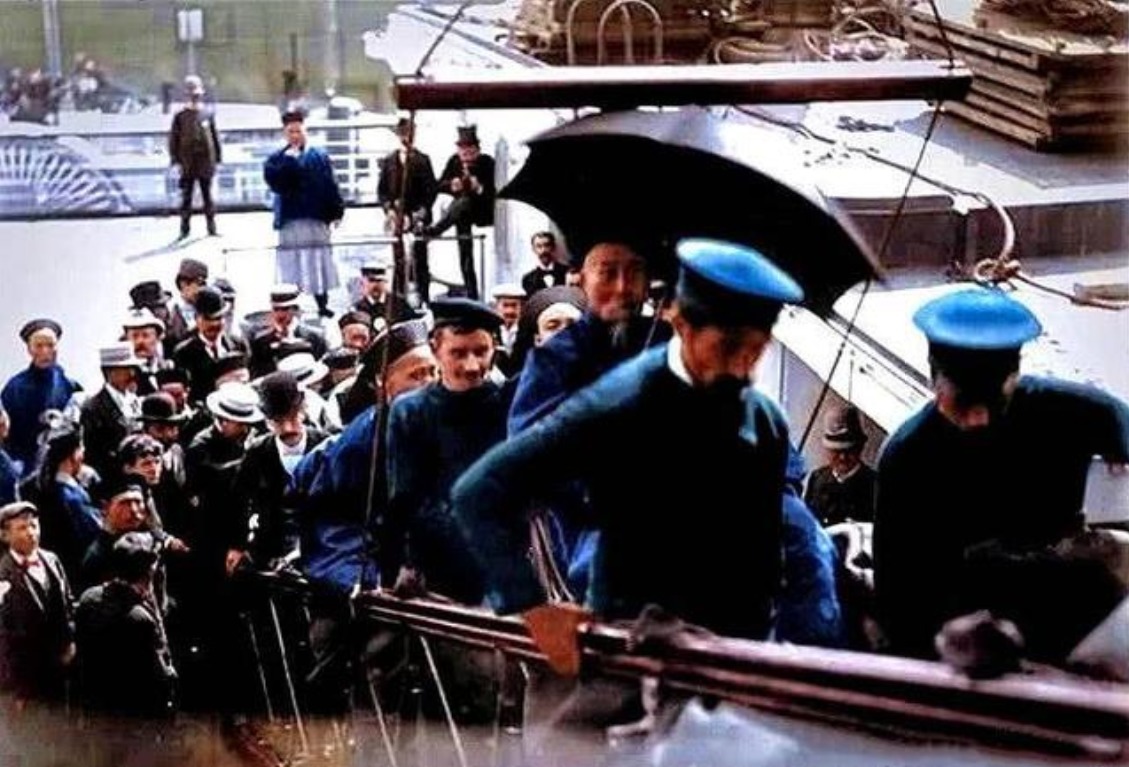 令人|李鸿章访问美国，在纽约首次看到高楼大厦，他说了一番令人心酸的话