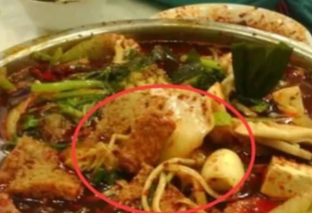 老板|麻辣烫老板最“不希望”你拿的食材,脸上笑嘻嘻,心里“气跳脚”