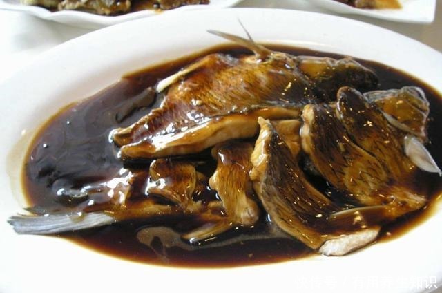 国宴|这菜曾是国宴的“大哥大”,如今味道太差常被吐槽,本地人都不吃