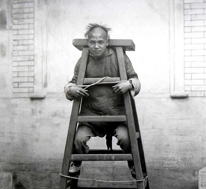 选秀|清末老照片：长相普通的皇宫选秀女子，高度机密的太监档案！