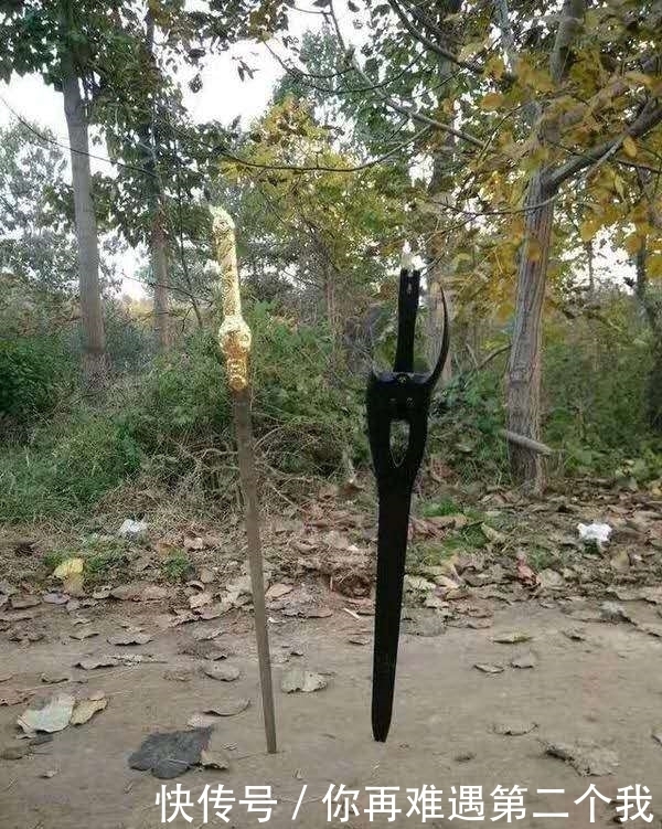 电话|搞笑段子趣味图片:哈哈,你这个当爸爸的也是可以啊,这样喂奶?