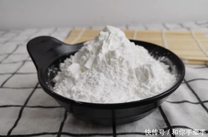 弄懂|生粉和淀粉一字之差,用途却大不相同,弄懂4个区别,你就是大厨