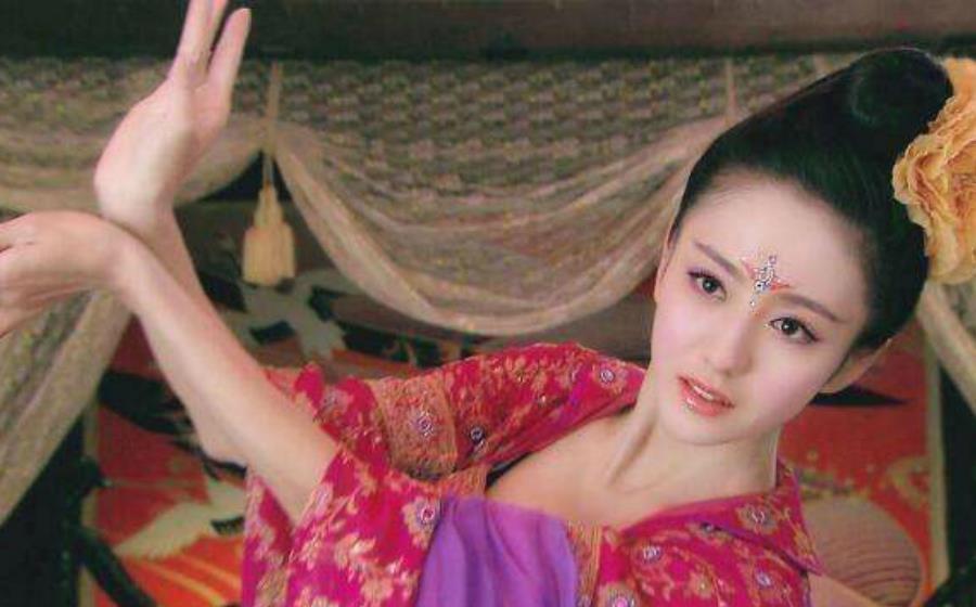 只能|古代没有身份证,为何青楼女子都不敢逃走,只能等人赎身?