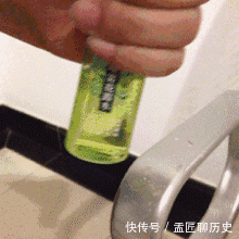  发生爆炸|花露水威力无比巨大，使用不注意会引燃还会发生爆炸！