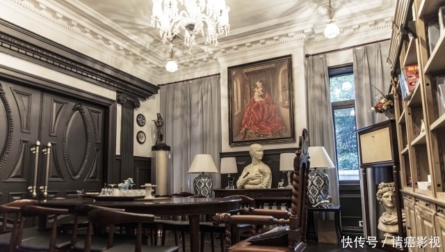  只不过|郭敬明力挺小鲜肉引众怒！放过他吧，他只不过是个“商人”