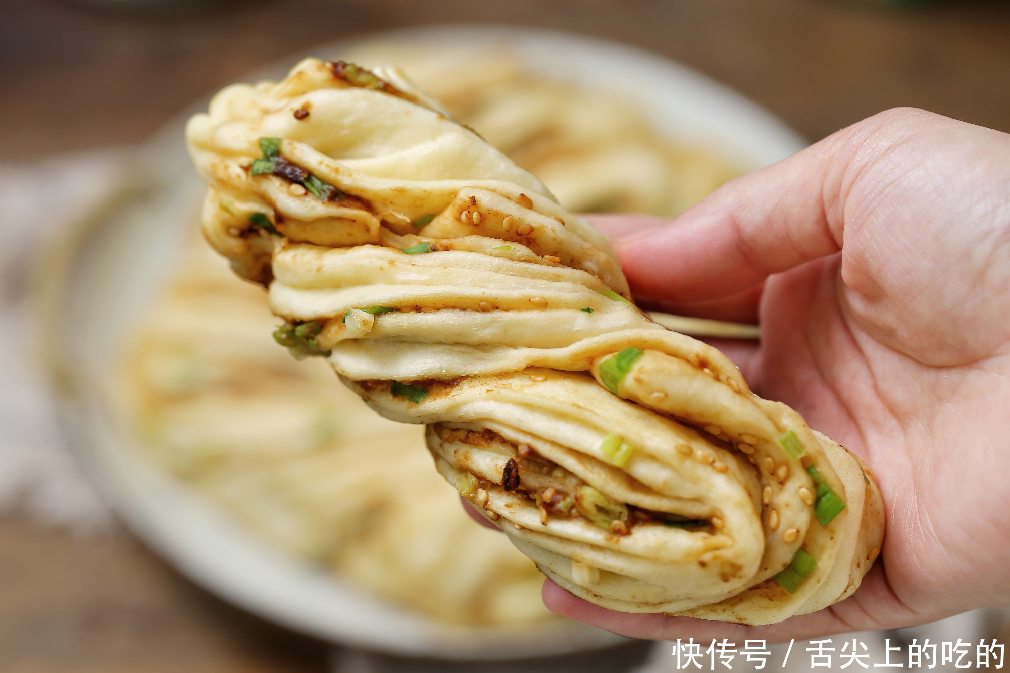 早餐|早餐就吃这面食,只需一次发酵,酱香浓郁又暄软,做一锅不够分