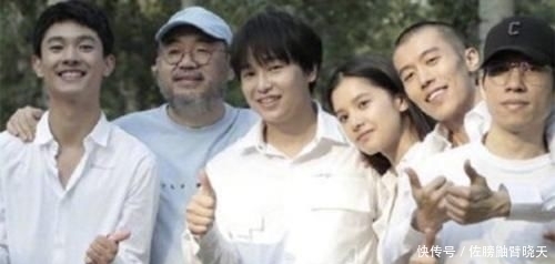  彭昱畅|照骗！彭昱畅晒自拍瘦成闪电，网友晒生图打脸，这还怎么接吻戏？