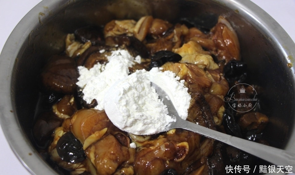 鸡腿|入秋后常吃此肉,比猪肉牛肉强,12元一斤,不烤不炖,蒸着吃最香