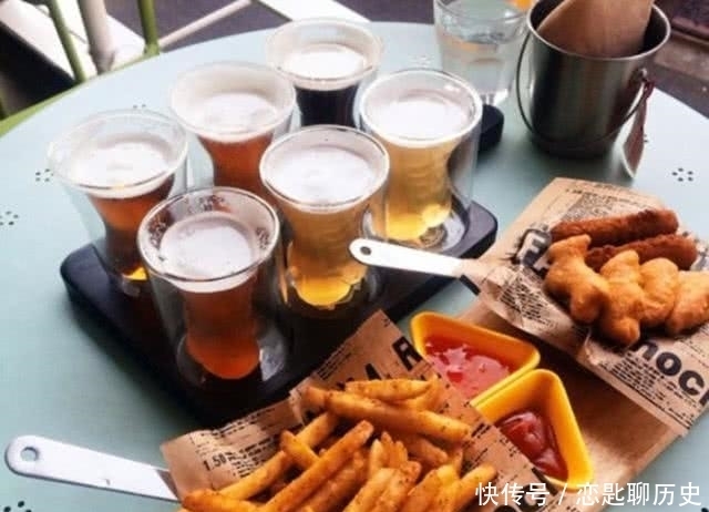 简单|为什么肯德基的可乐几十块一杯也有很多人买?看完发现不简单