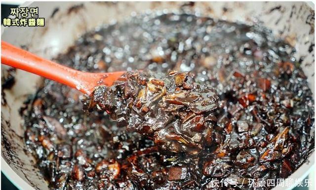 大人|自从学会做面条,连吃3天还不够,孩子大人都喜欢,一袋酱底了