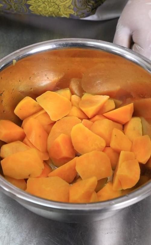 瓤红薯|不论男女,早上空腹吃这菜,清肠排便,瘦得还快,口臭便秘渐渐没