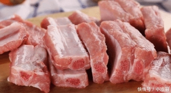 排骨|买排骨时,聪明人见到这些排骨会扭头走,“买一斤送一斤”也不要