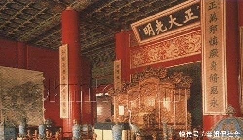 说辞|你知道吗?盖房子为什么“坐北朝南”,原来都是因古人的一种说辞