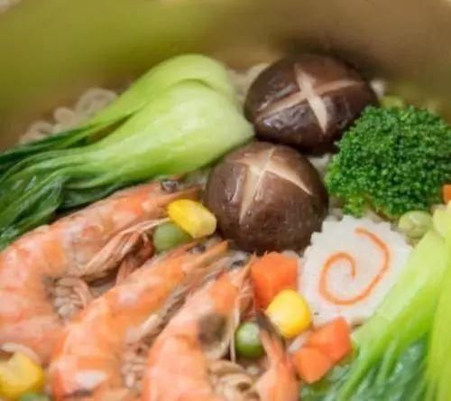 康师傅|“汤最好喝”的3款泡面,康师傅落榜,网友我能把它吃“破产”