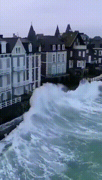  姑娘|搞笑GIF：这姑娘，你也太搞笑了！照的不错！