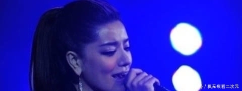 心酸|超女冠军如今又上选秀节目 而评委却是当年的季军和亚军 心酸